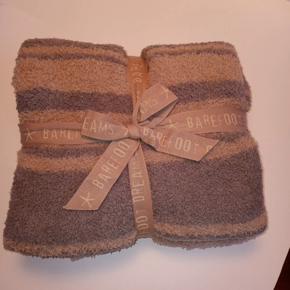 BAREFOOT DREAMS CozyChic Variegated Striped Blanket Throw - Tan/Warm Gray - Picture 4 of 10
